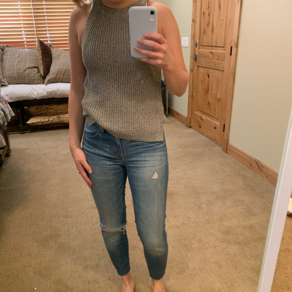 Grey, woven tank from Madewell. Never worn!